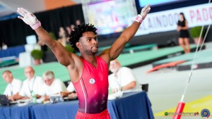 app f ph simone ferraro sfa05541 copia